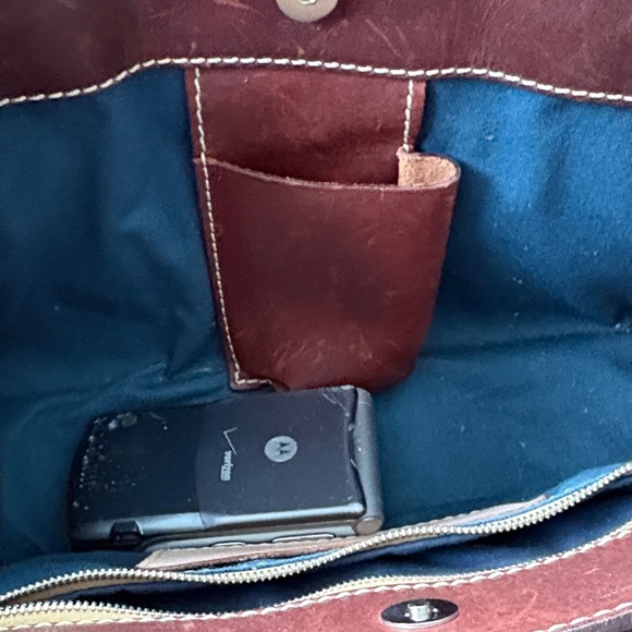 Rare Find - vintage Dooney&Bourke - Picture 6 of 13